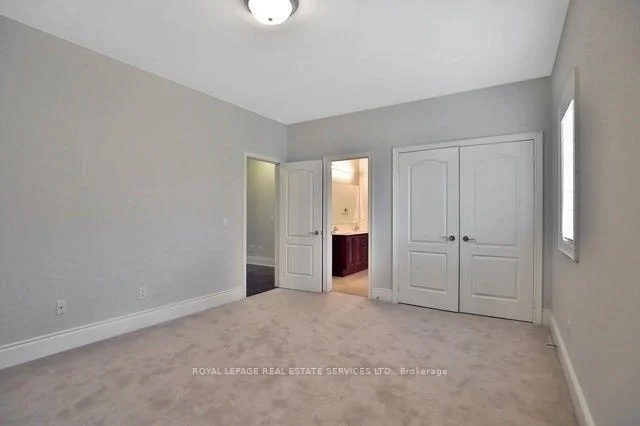Photo 18 of 2271 Lyndhurst Drive, Oakville, Joshua Creek — HOMEH