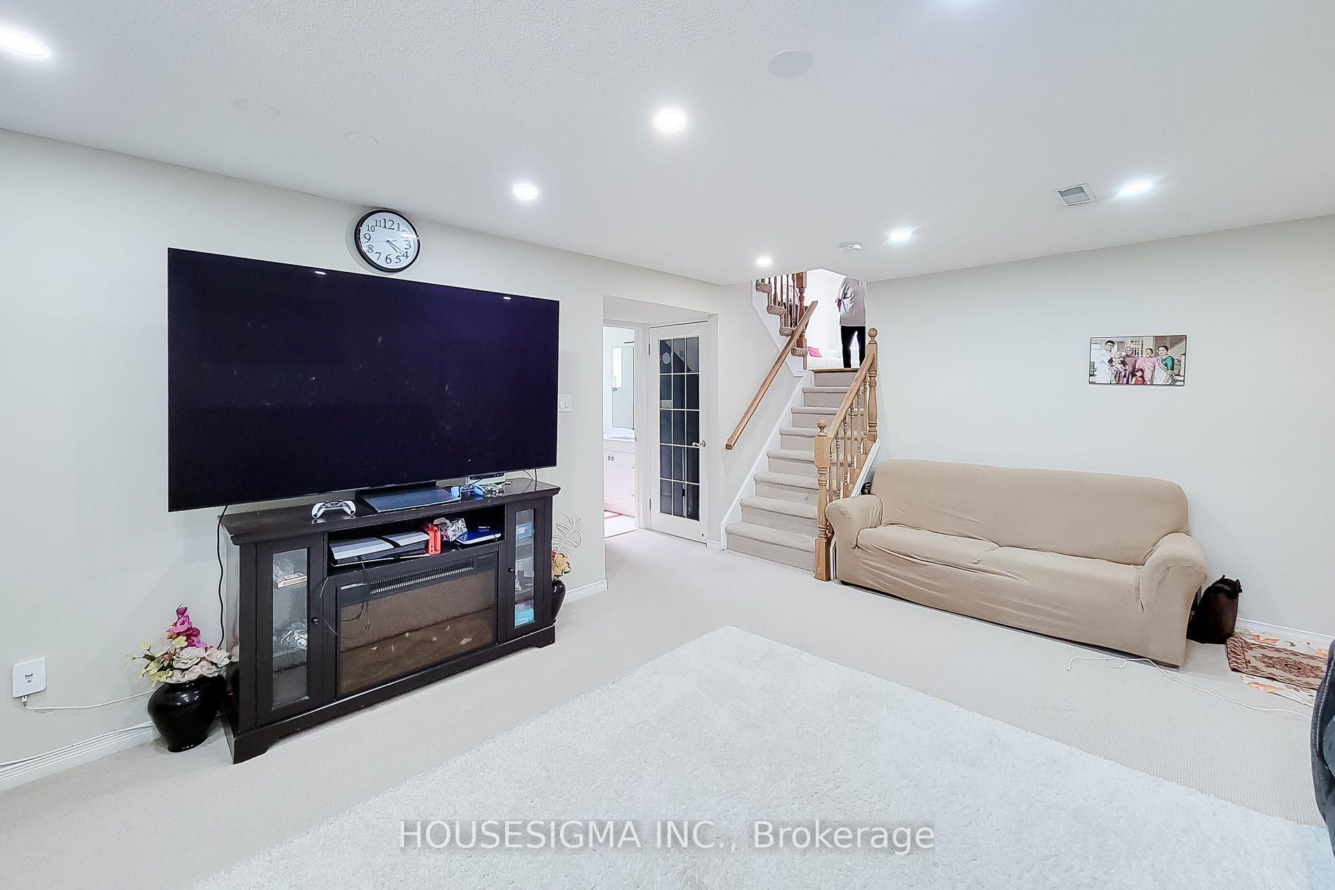 Photo 23 of 4 Treeview Court, Hamilton, Stoney Creek Mountain — HOMEH