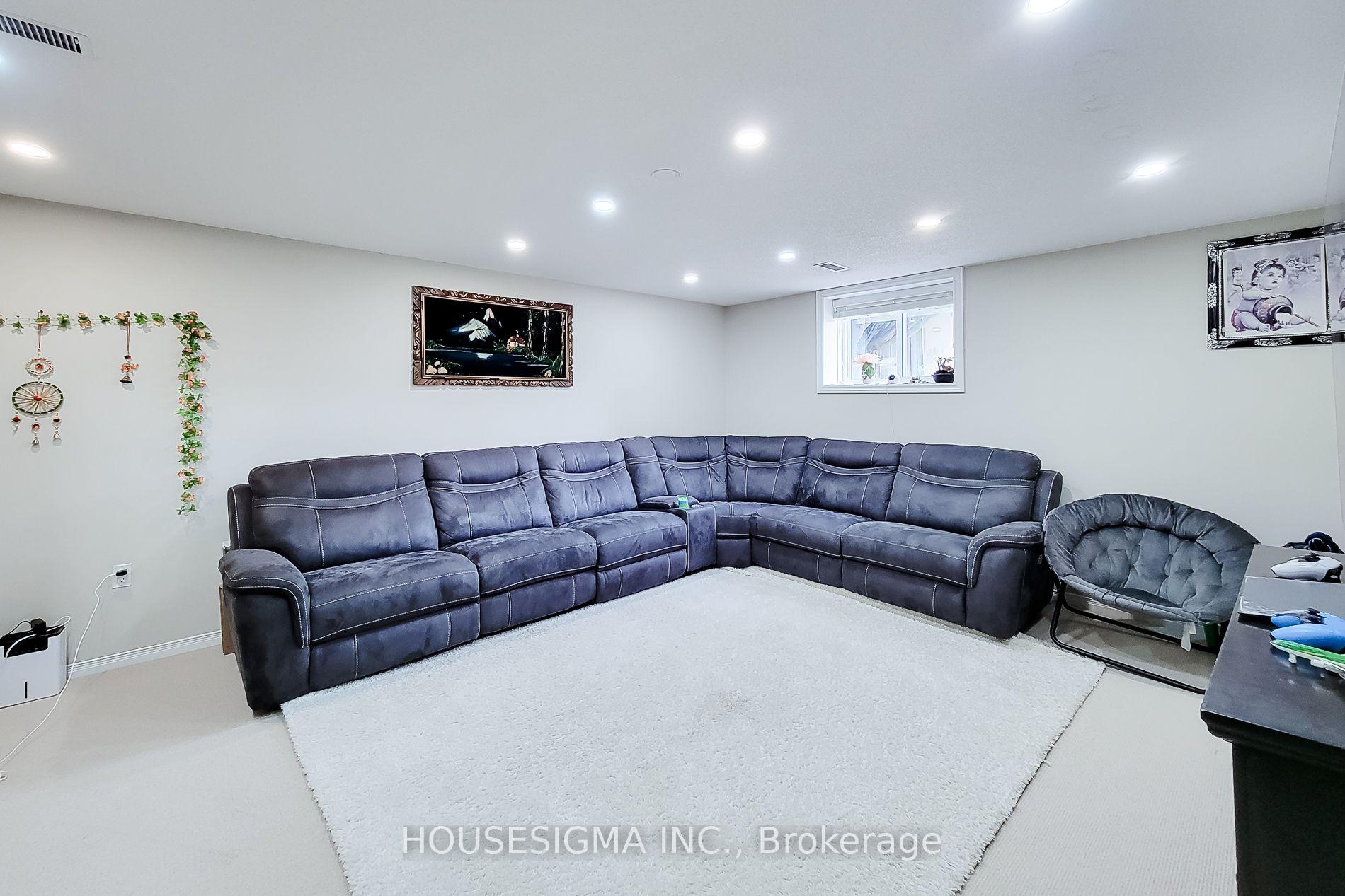 Photo 24 of 4 Treeview Court, Hamilton, Stoney Creek Mountain — HOMEH