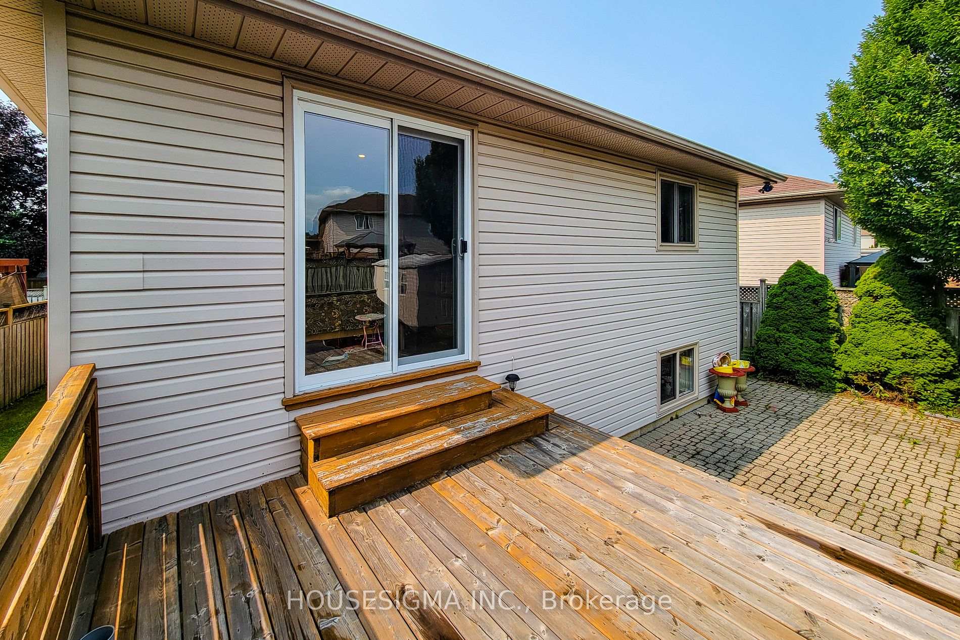 Photo 37 of 4 Treeview Court, Hamilton, Stoney Creek Mountain — HOMEH