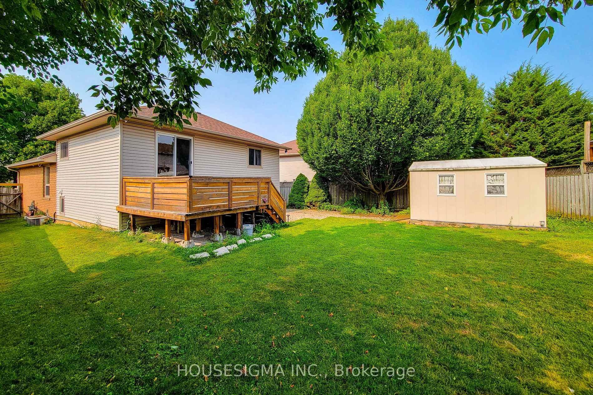 Photo 43 of 4 Treeview Court, Hamilton, Stoney Creek Mountain — HOMEH