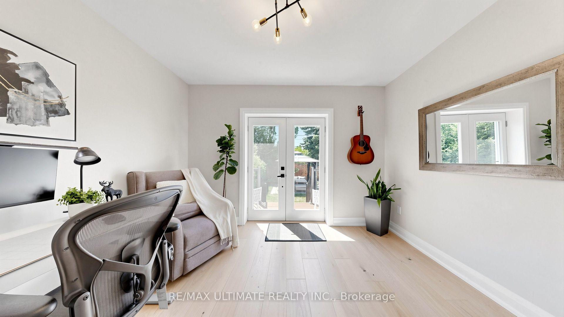 Photo 24 of 73 Bowerbank Drive, North York, Newtonbrook East — HOMEH