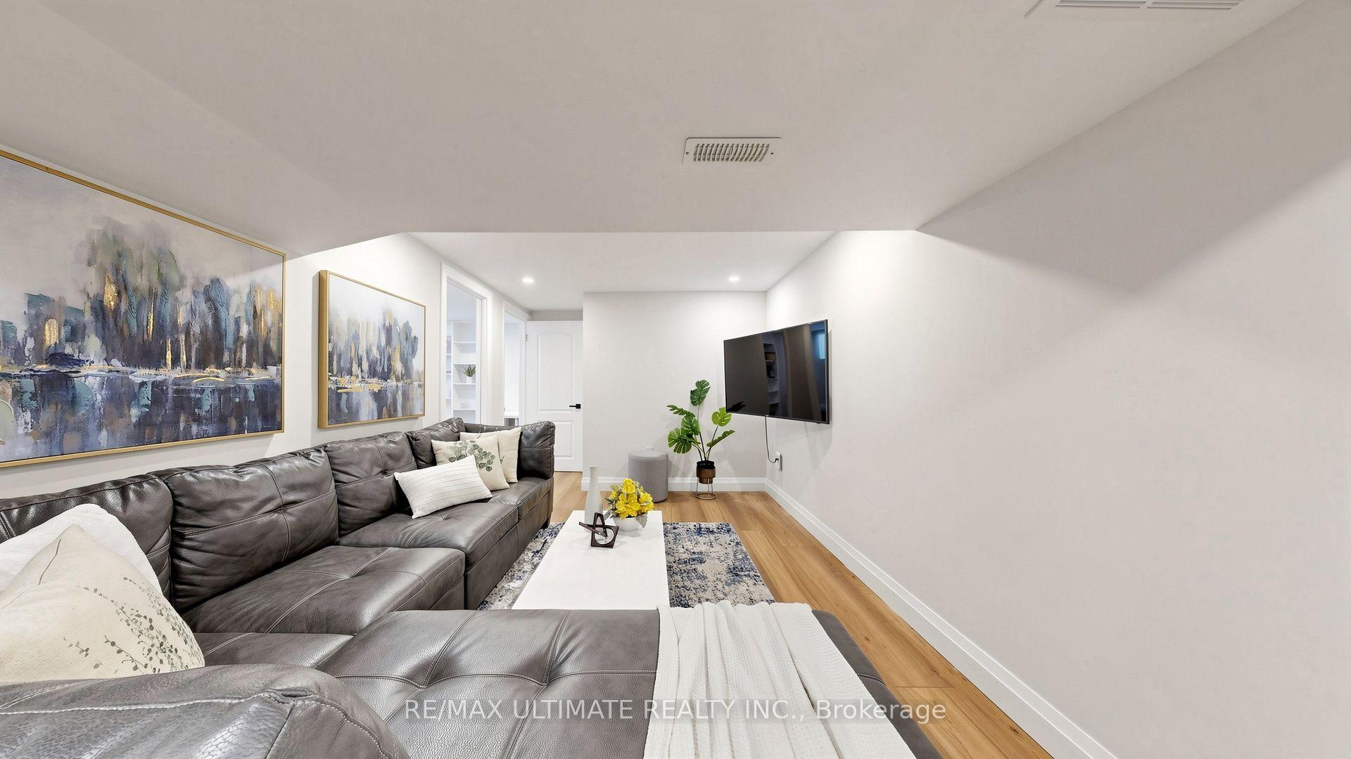 Photo 38 of 73 Bowerbank Drive, North York, Newtonbrook East — HOMEH