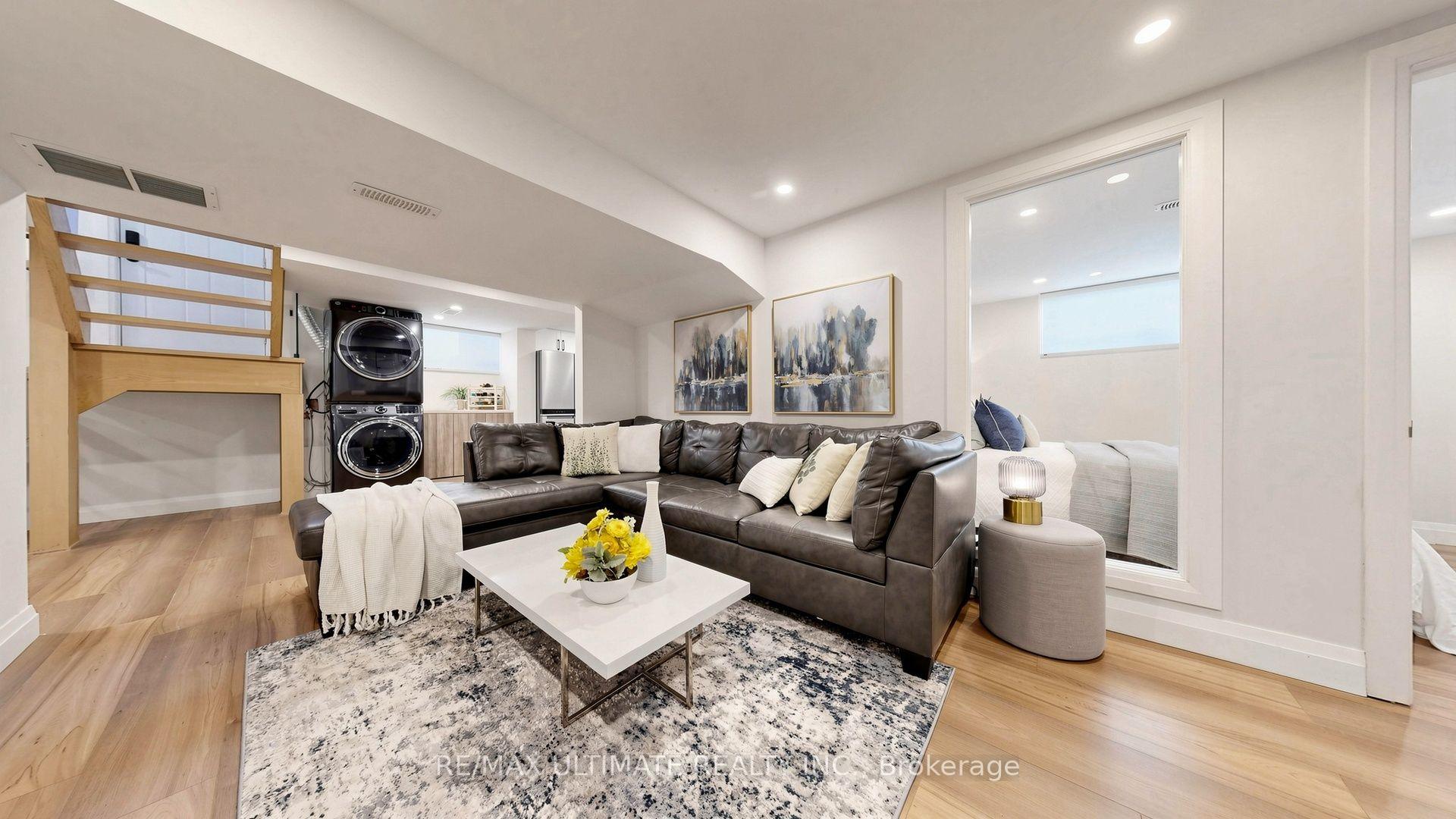 Photo 40 of 73 Bowerbank Drive, North York, Newtonbrook East — HOMEH