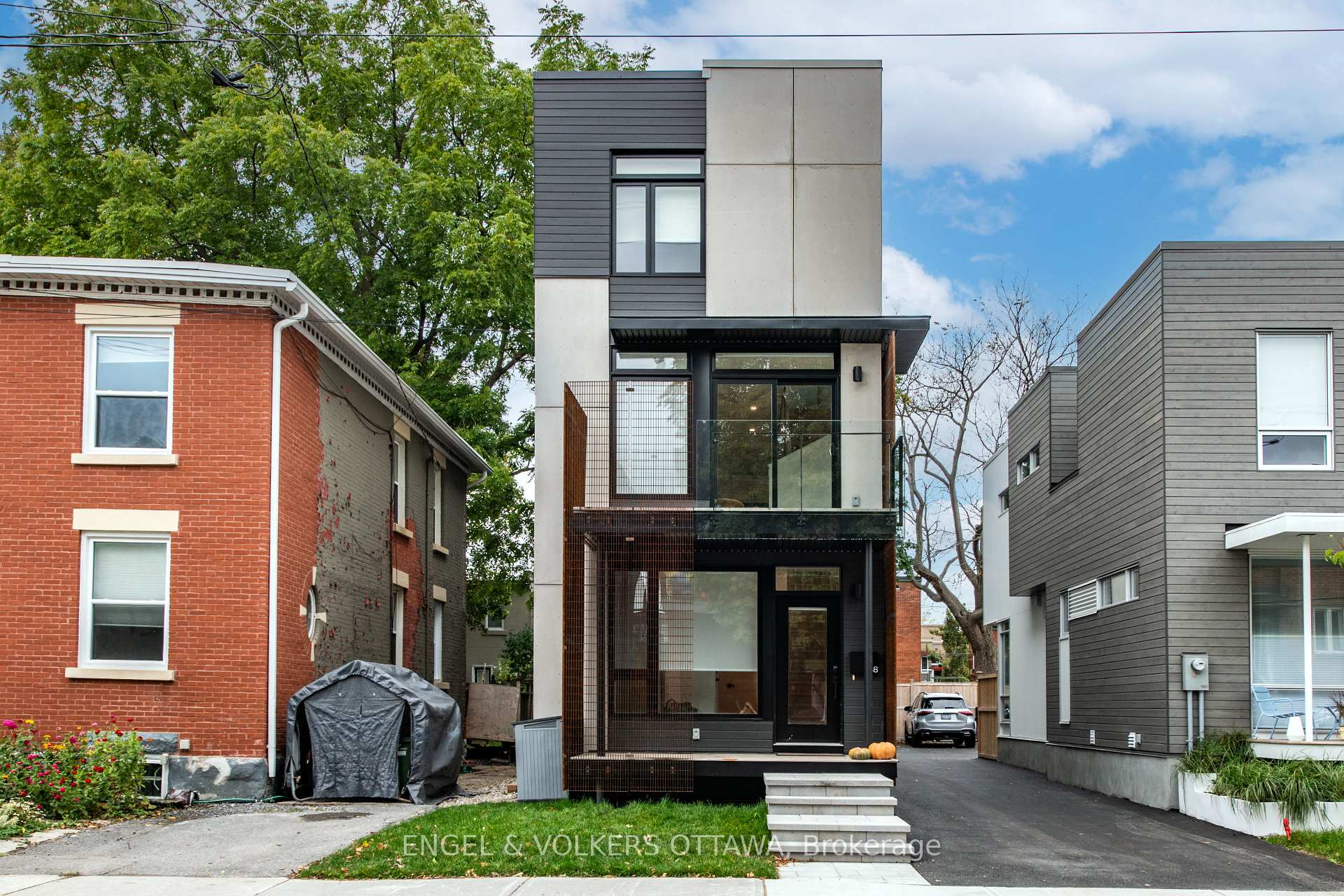 Photo 1 of 88B Hamilton Avenue N, Ottawa, Ottawa West — HOMEH