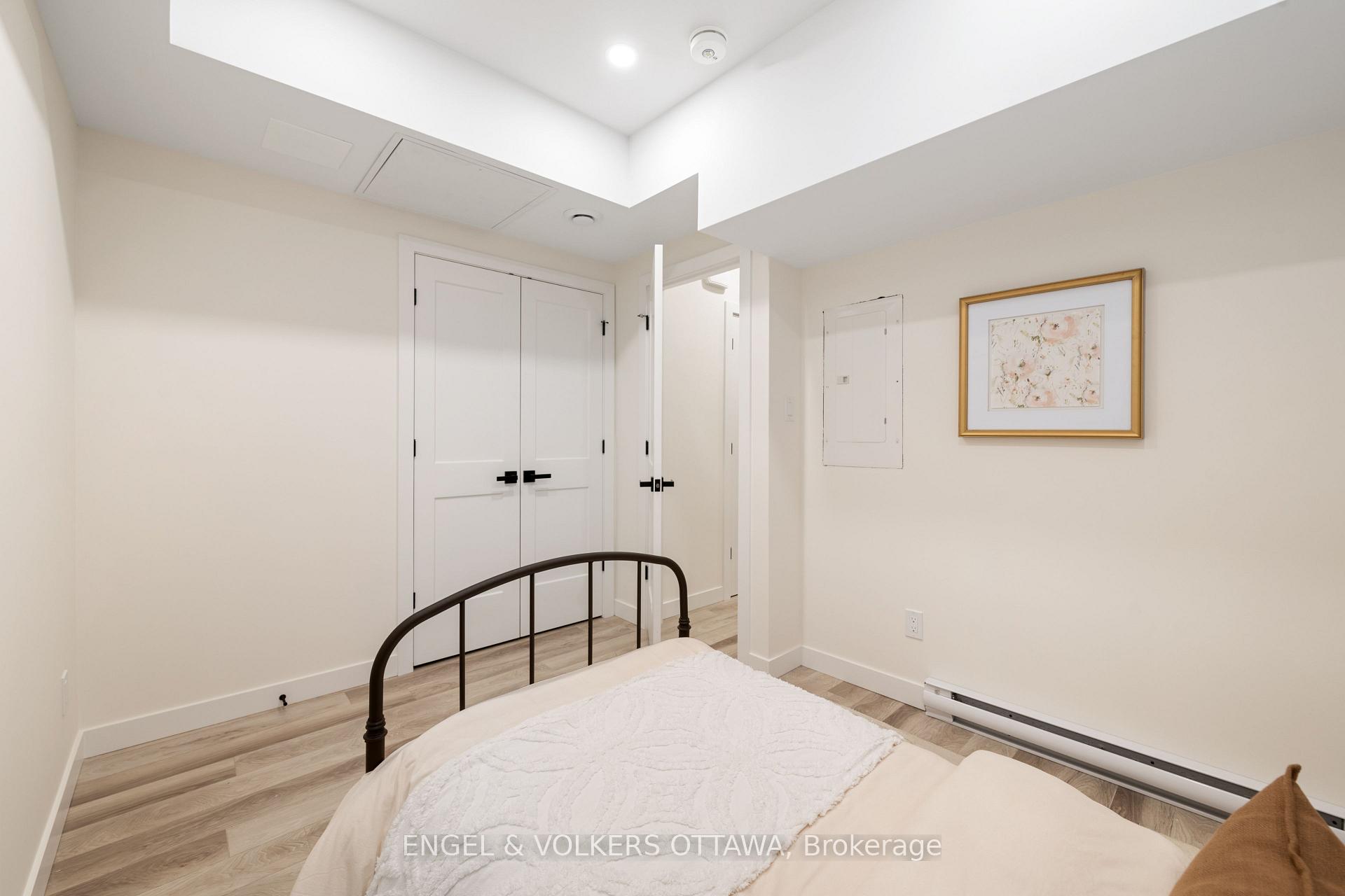 Photo 9 of 88B Hamilton Avenue N, Ottawa, Ottawa West — HOMEH