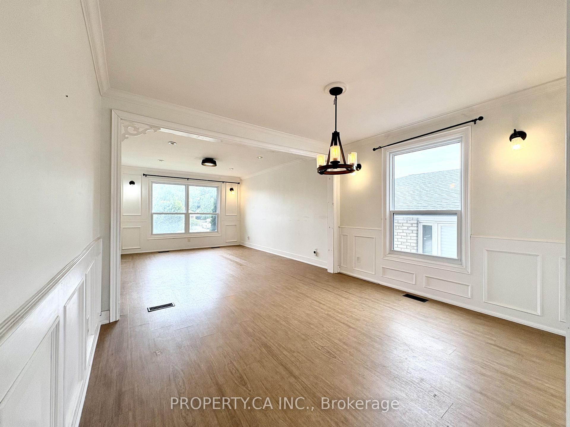Photo 4 of 112 St. Augustine Drive, St. Catharines, Secord Woods — HOMEH