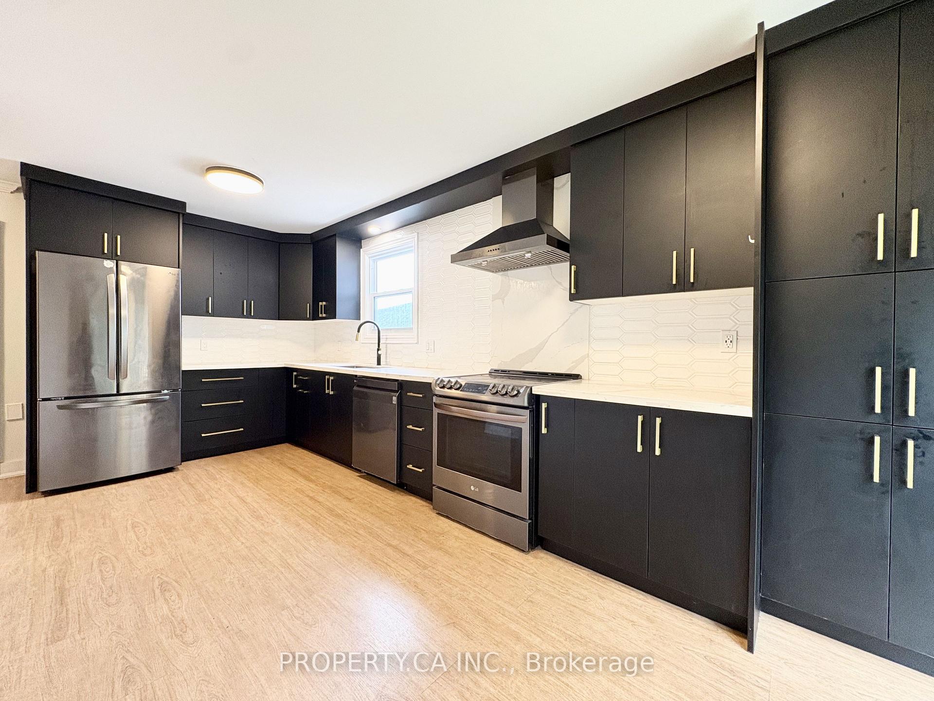 Photo 6 of 112 St. Augustine Drive, St. Catharines, Secord Woods — HOMEH