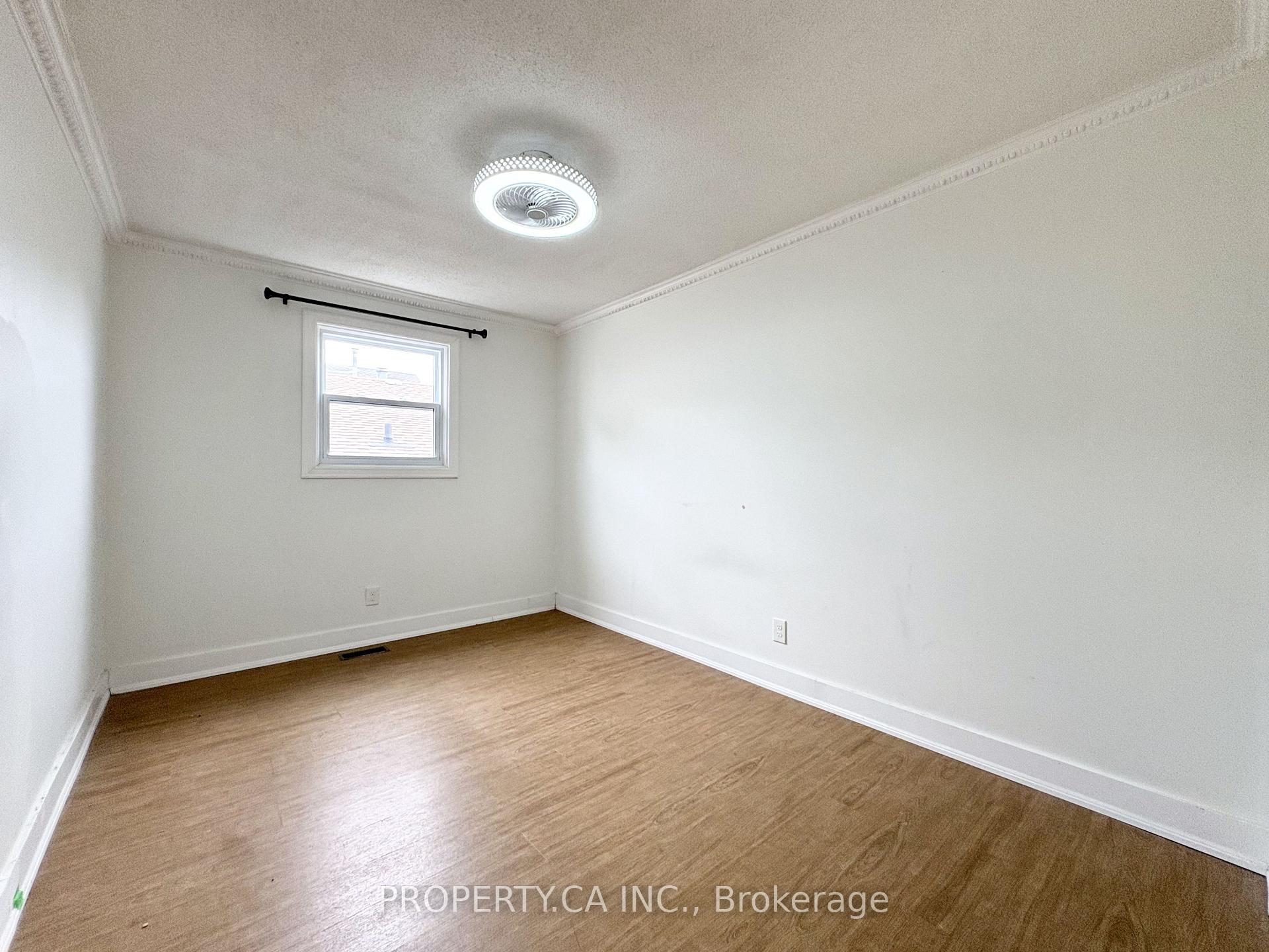 Photo 8 of 112 St. Augustine Drive, St. Catharines, Secord Woods — HOMEH