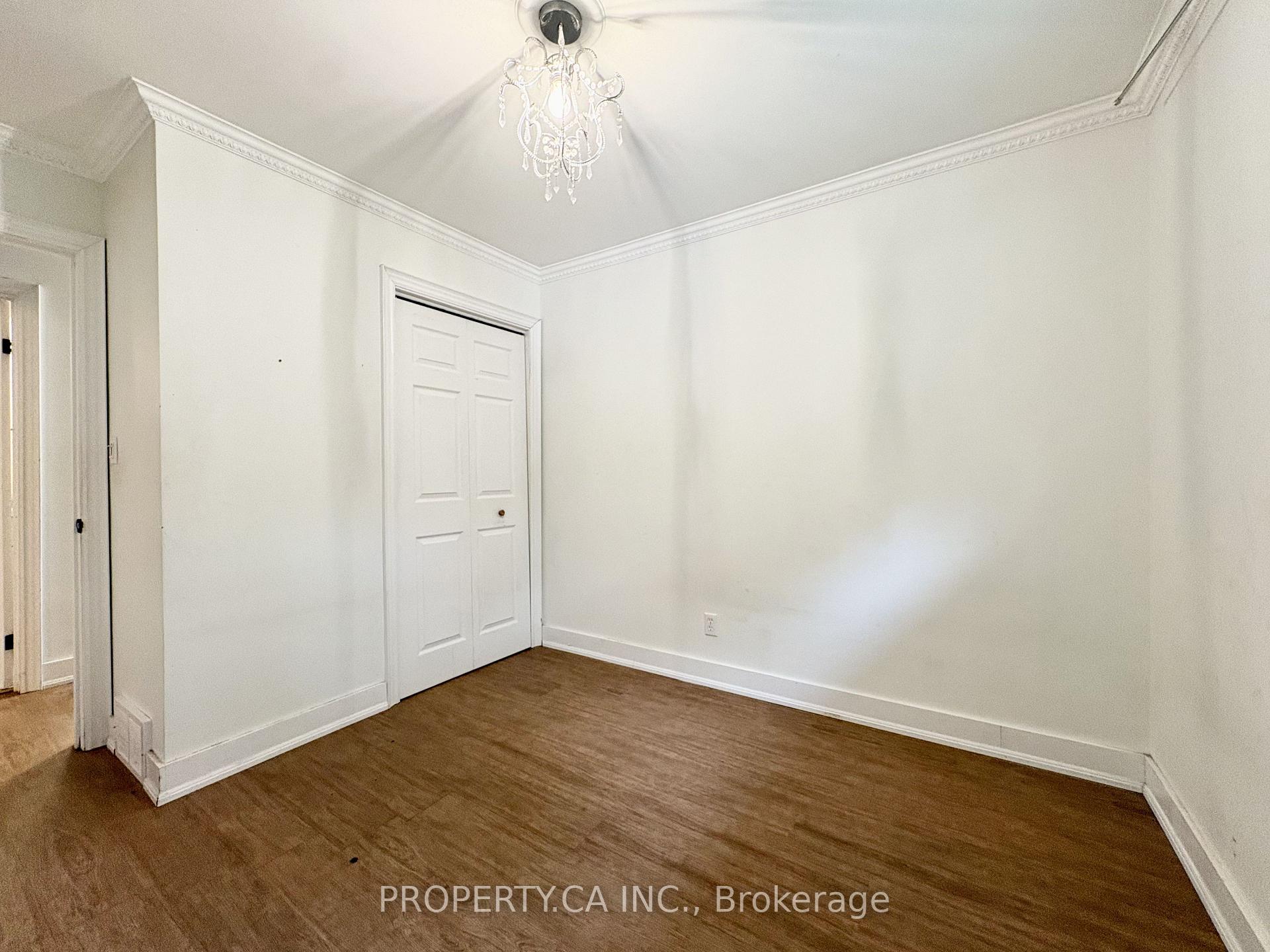 Photo 11 of 112 St. Augustine Drive, St. Catharines, Secord Woods — HOMEH