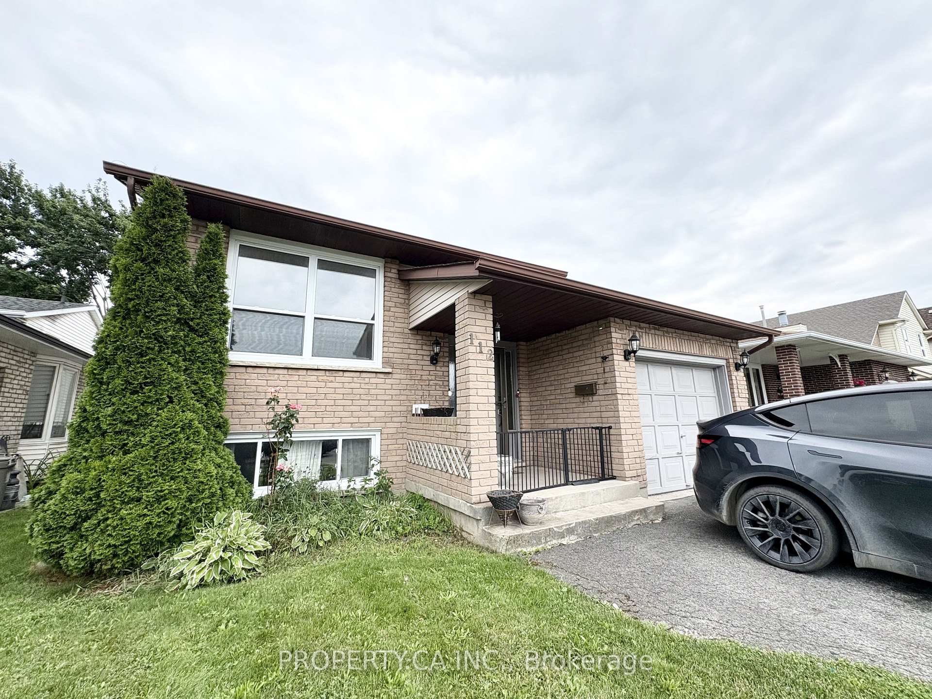 Photo 19 of 112 St. Augustine Drive, St. Catharines, Secord Woods — HOMEH