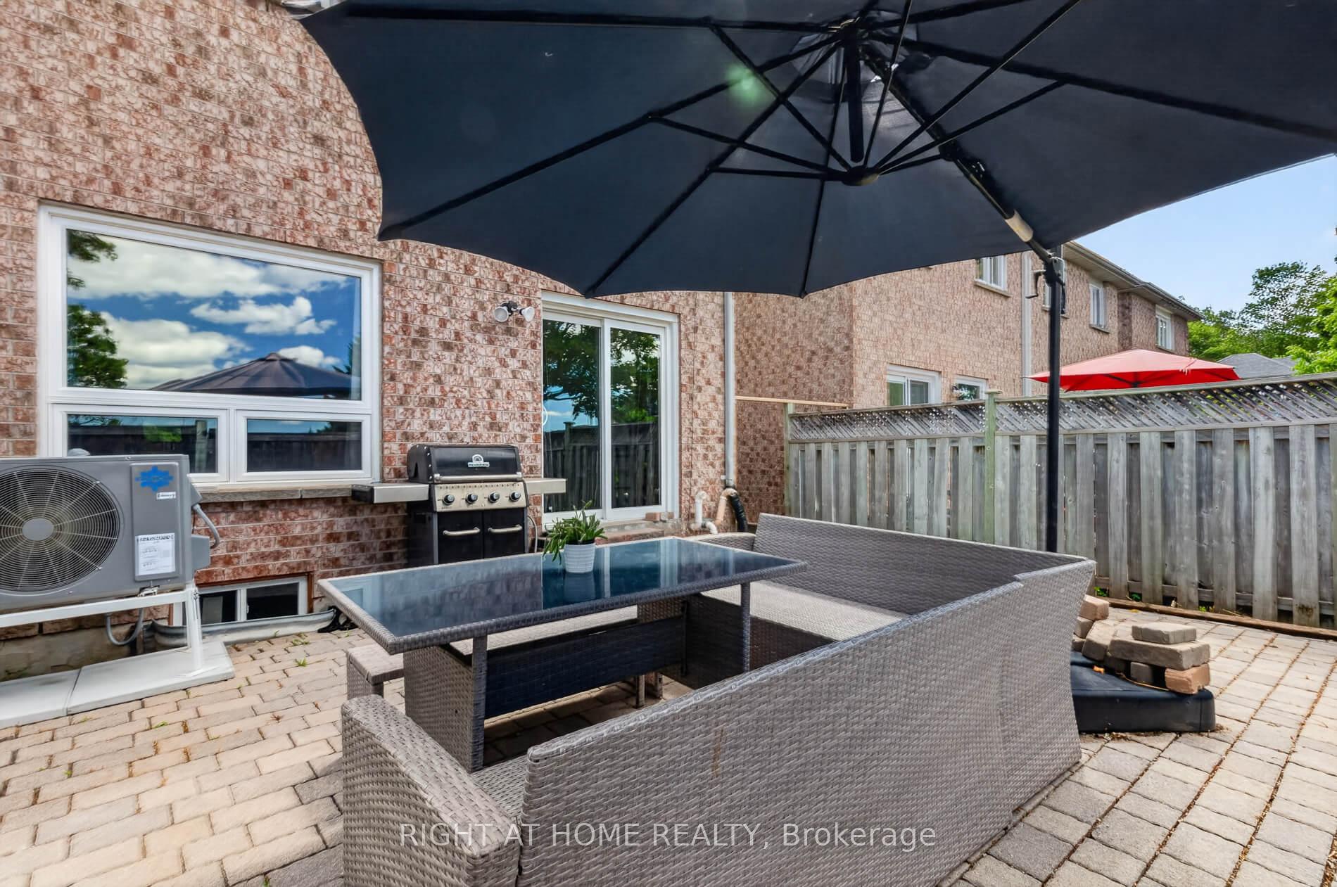 Photo 38 of 10 Lento Court, Vaughan, East Woodbridge — HOMEH