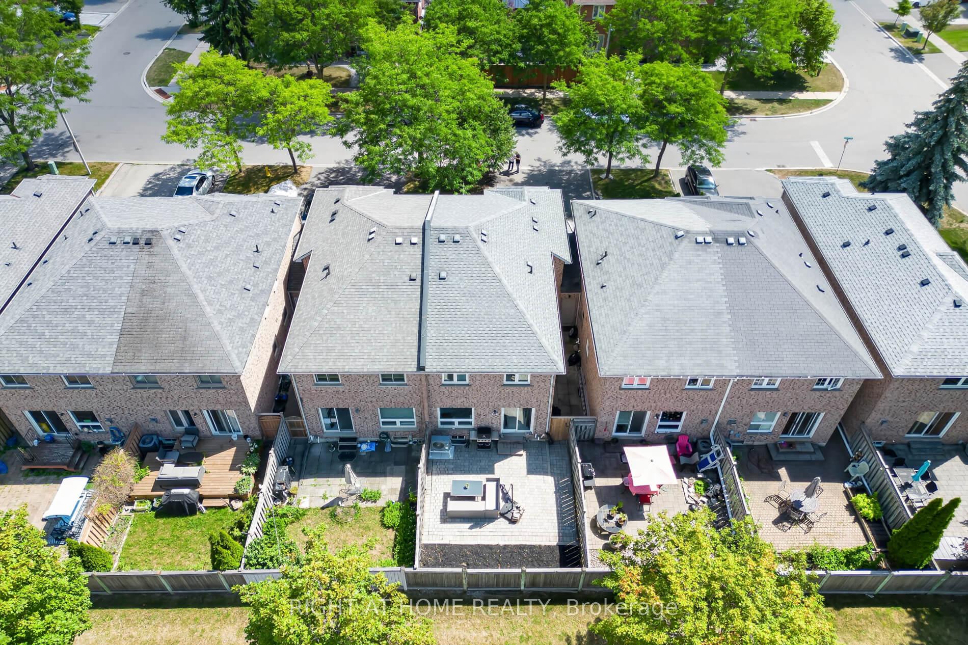 Photo 42 of 10 Lento Court, Vaughan, East Woodbridge — HOMEH