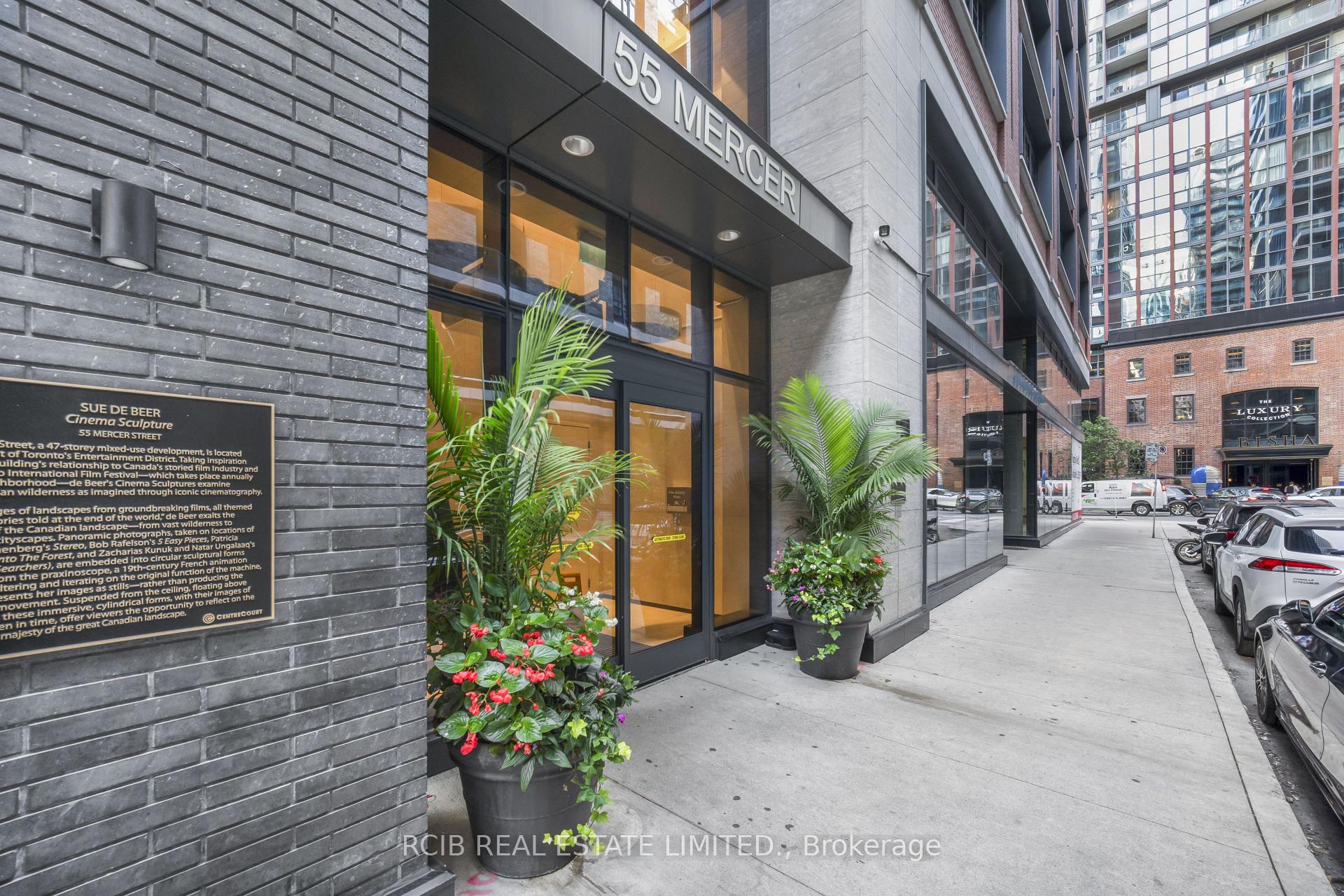 Photo 2 of Unit 4612, 55 Mercer Street, Toronto, Waterfront Communities — HOMEH