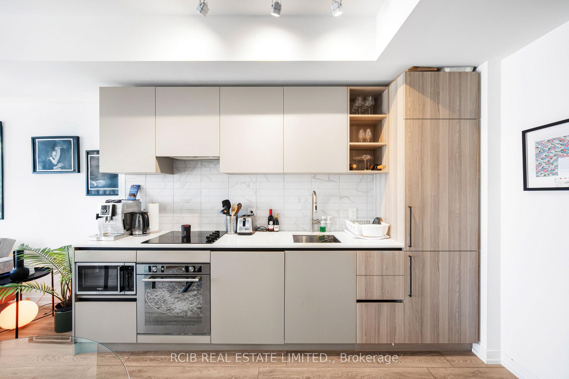 Photo 5 of Unit 4612, 55 Mercer Street, Toronto, Waterfront Communities — HOMEH