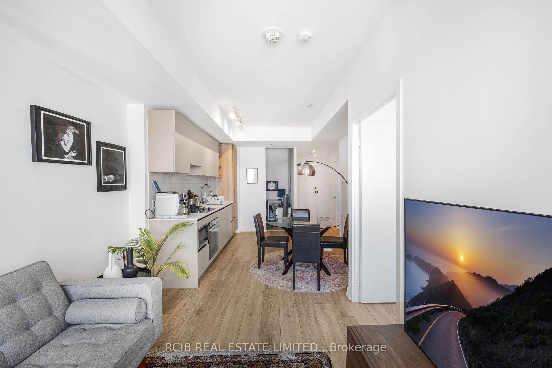 Photo 11 of Unit 4612, 55 Mercer Street, Toronto, Waterfront Communities — HOMEH
