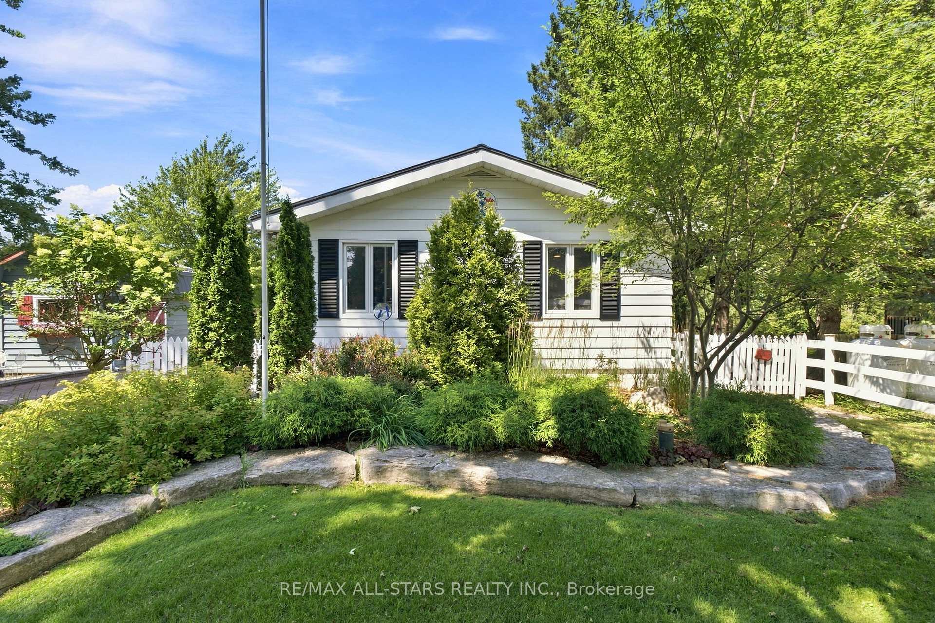 Photo 2 of 710 Regional 13 Road, Uxbridge, Rural Uxbridge — HOMEH