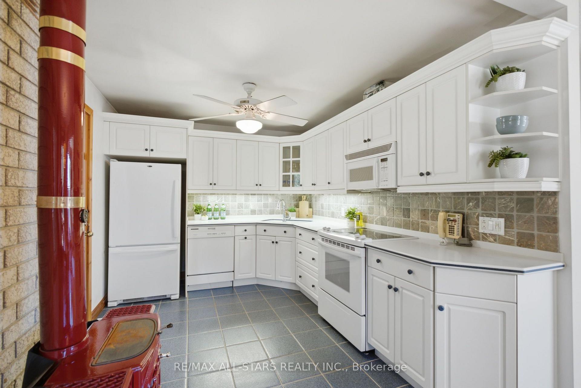 Photo 17 of 710 Regional 13 Road, Uxbridge, Rural Uxbridge — HOMEH