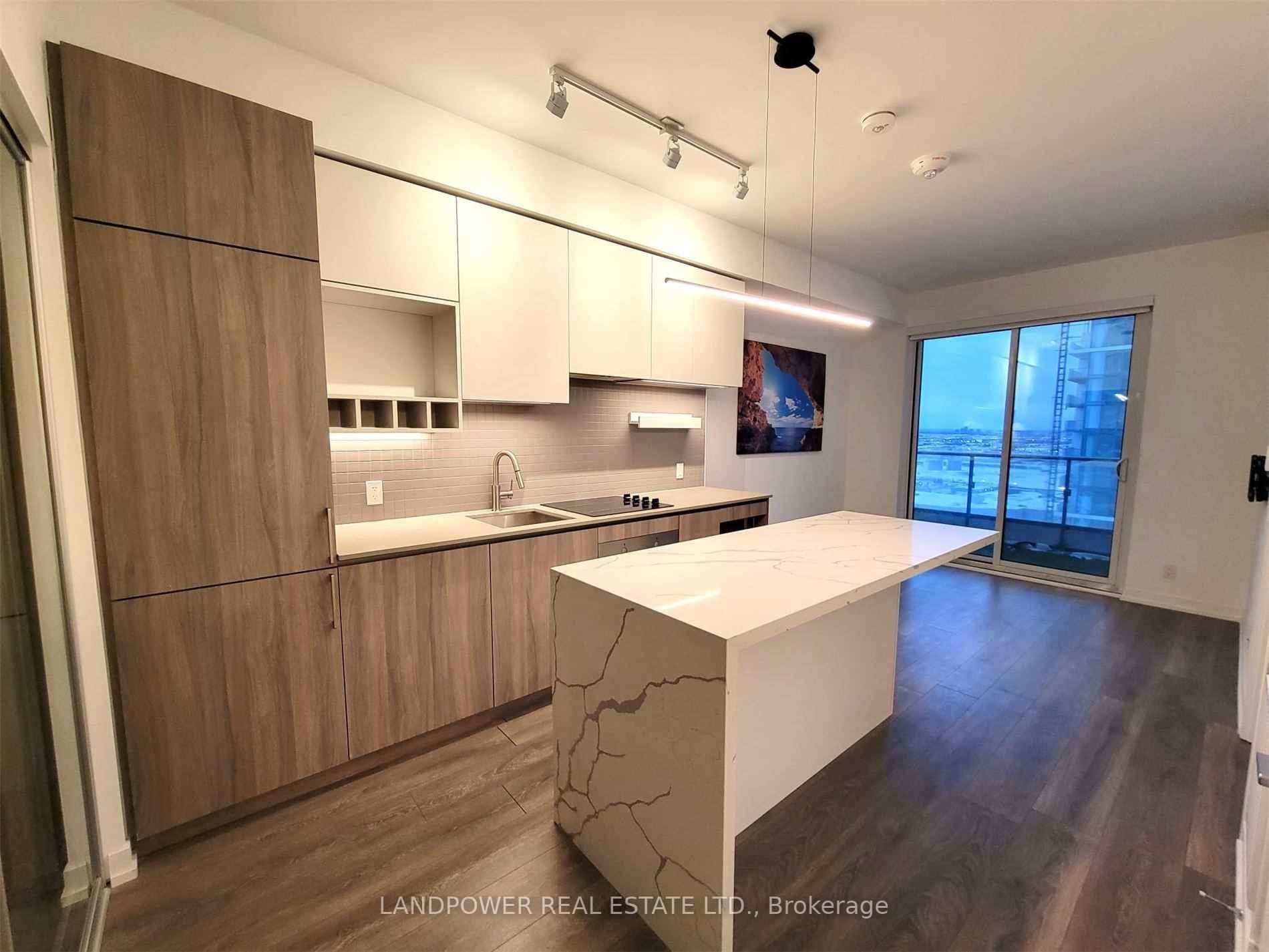 Photo 3 of Unit 2905, 950 Portage Parkway, Vaughan, Vaughan Corporate Centre — HOMEH
