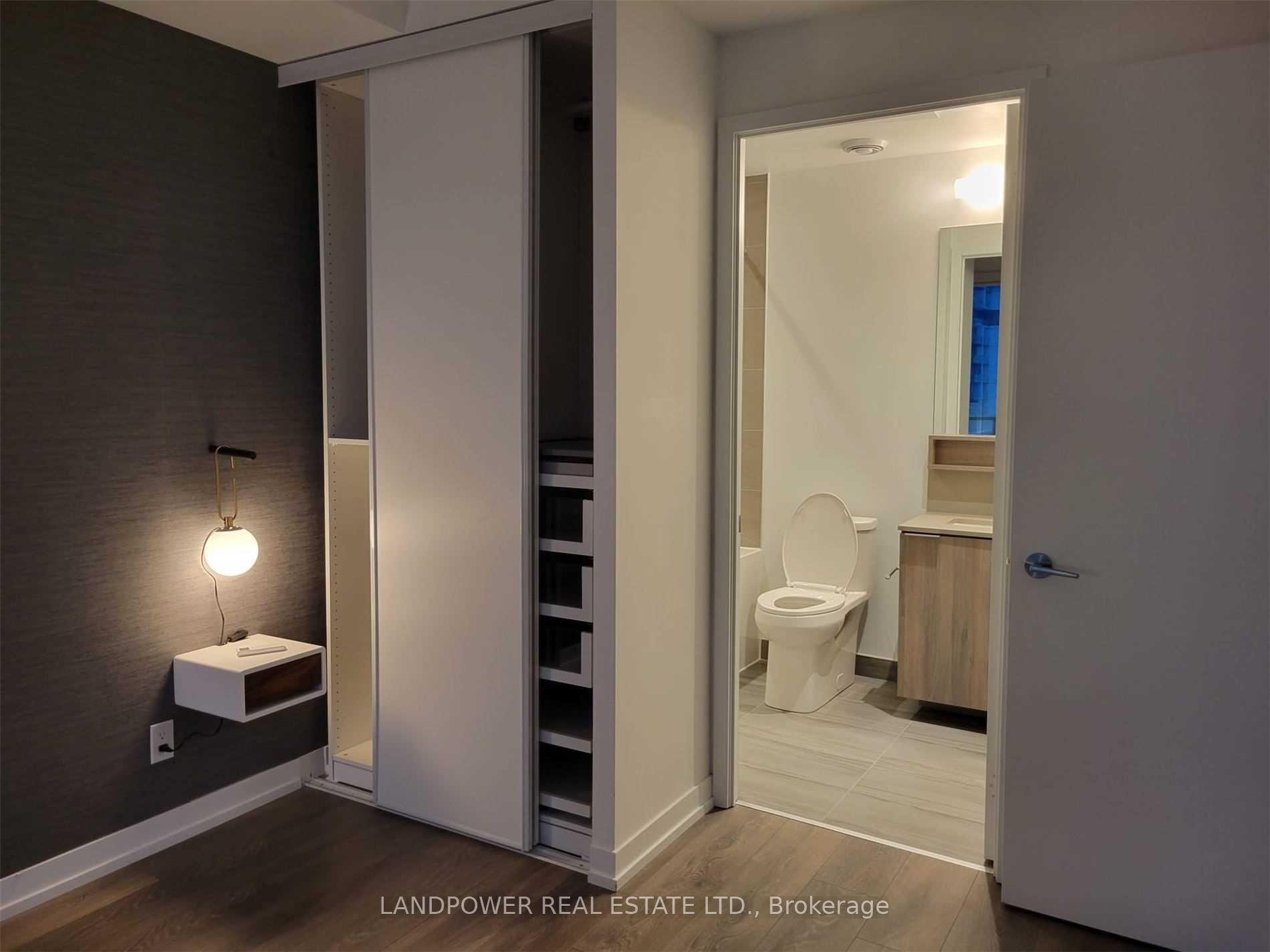 Photo 6 of Unit 2905, 950 Portage Parkway, Vaughan, Vaughan Corporate Centre — HOMEH