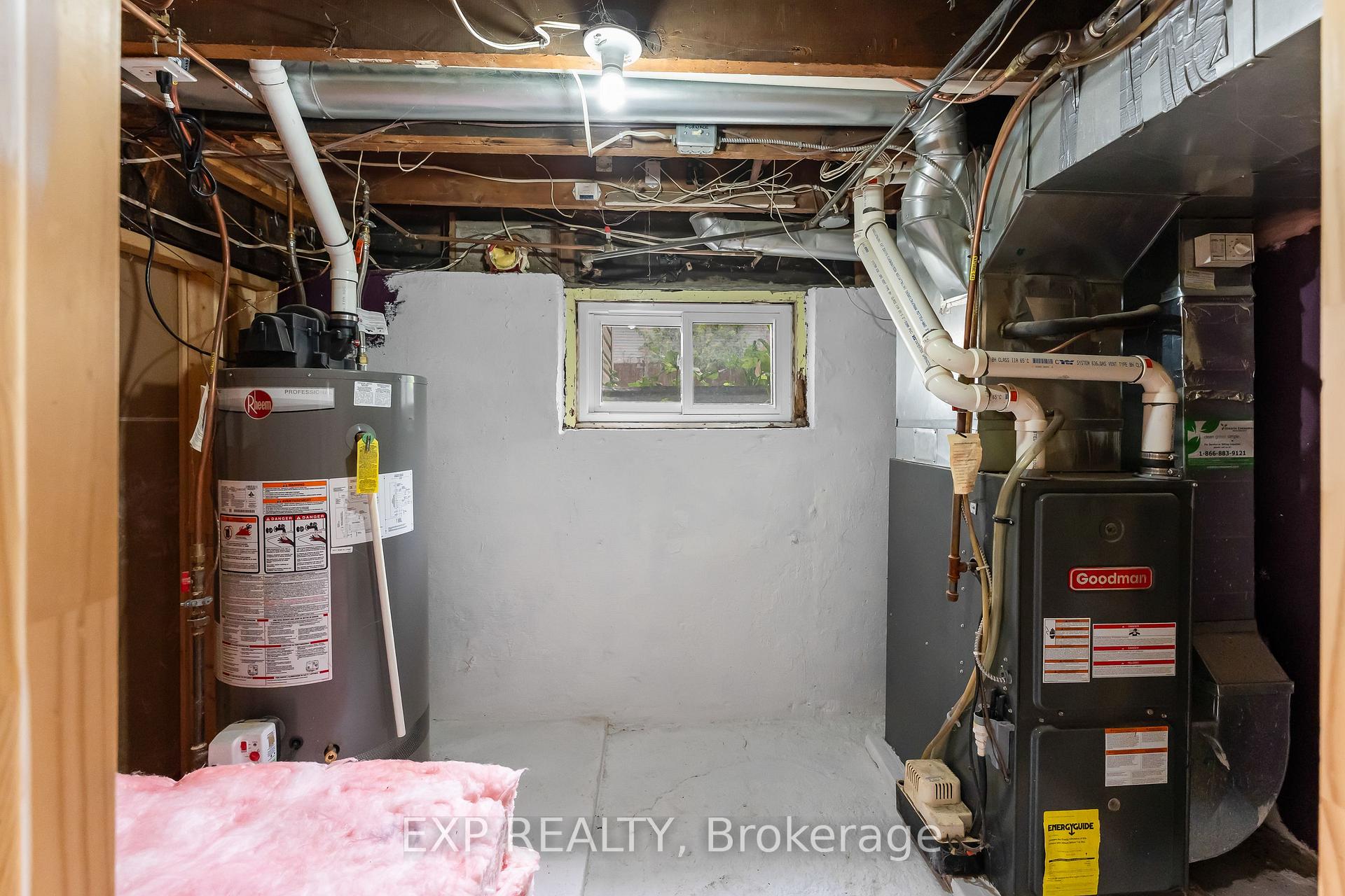 Photo 30 of 20 Lloyd Street, St. Catharines, Western Hill — HOMEH
