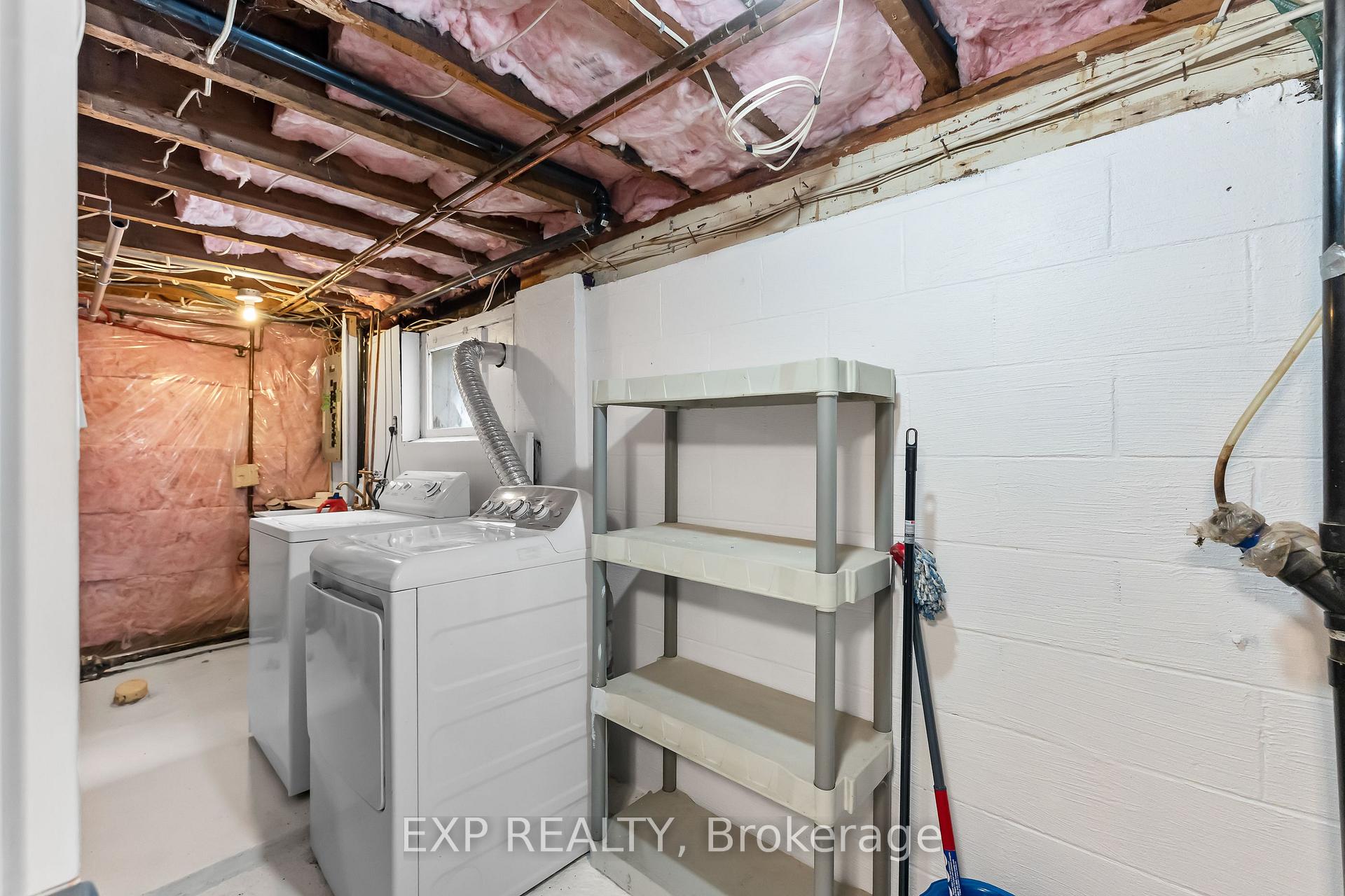 Photo 31 of 20 Lloyd Street, St. Catharines, Western Hill — HOMEH