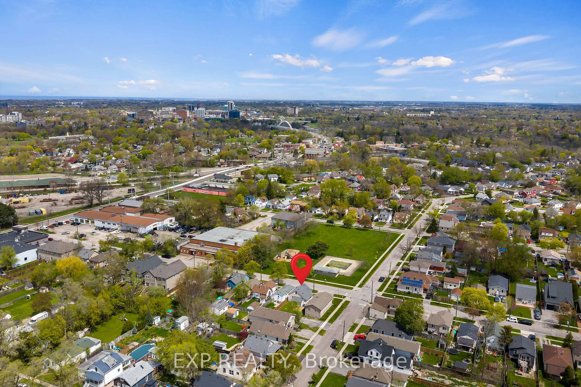 Photo 38 of 20 Lloyd Street, St. Catharines, Western Hill — HOMEH