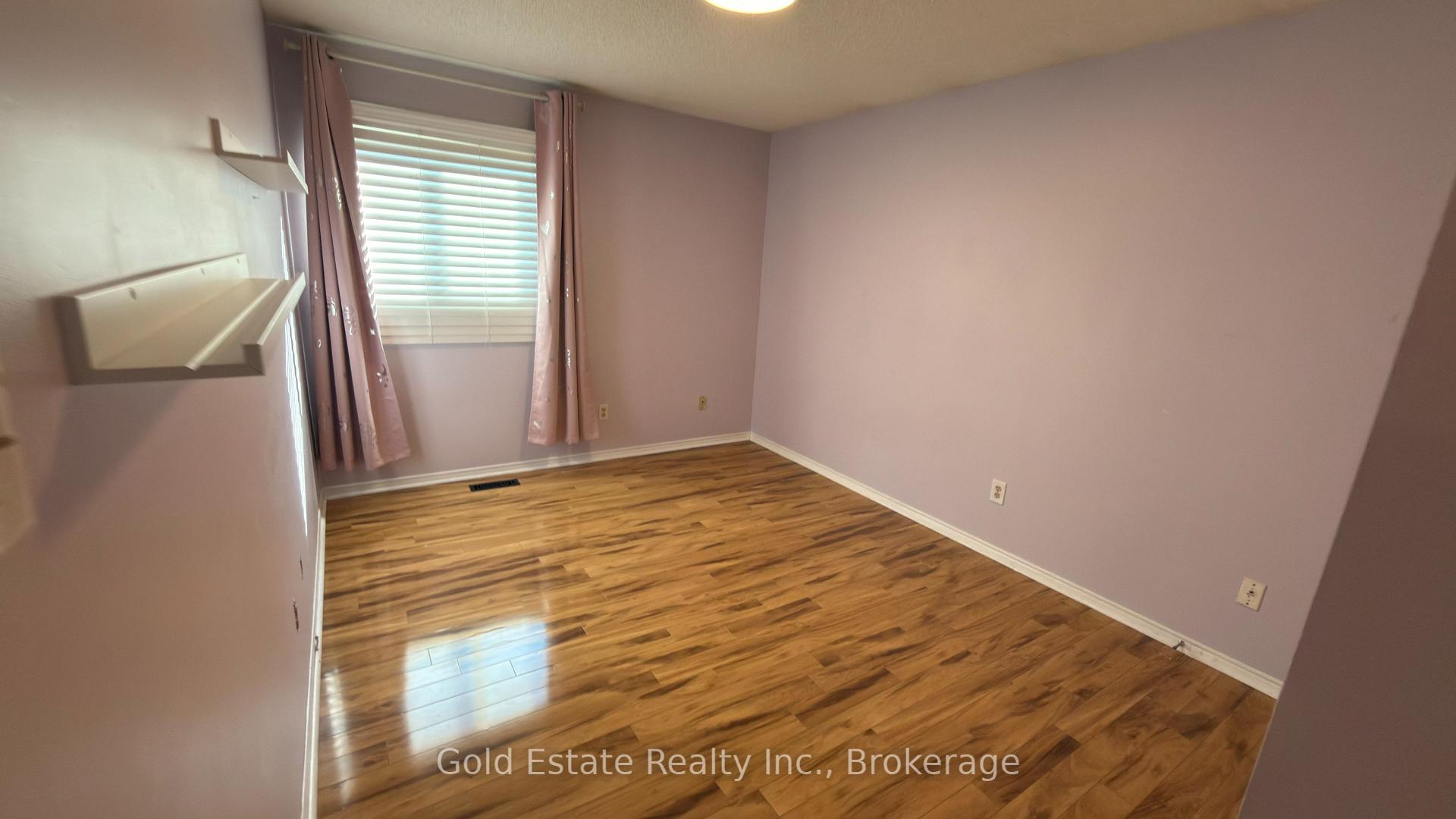 Photo 19 of 5202 Huntingfield Drive E, Mississauga, Hurontario — HOMEH