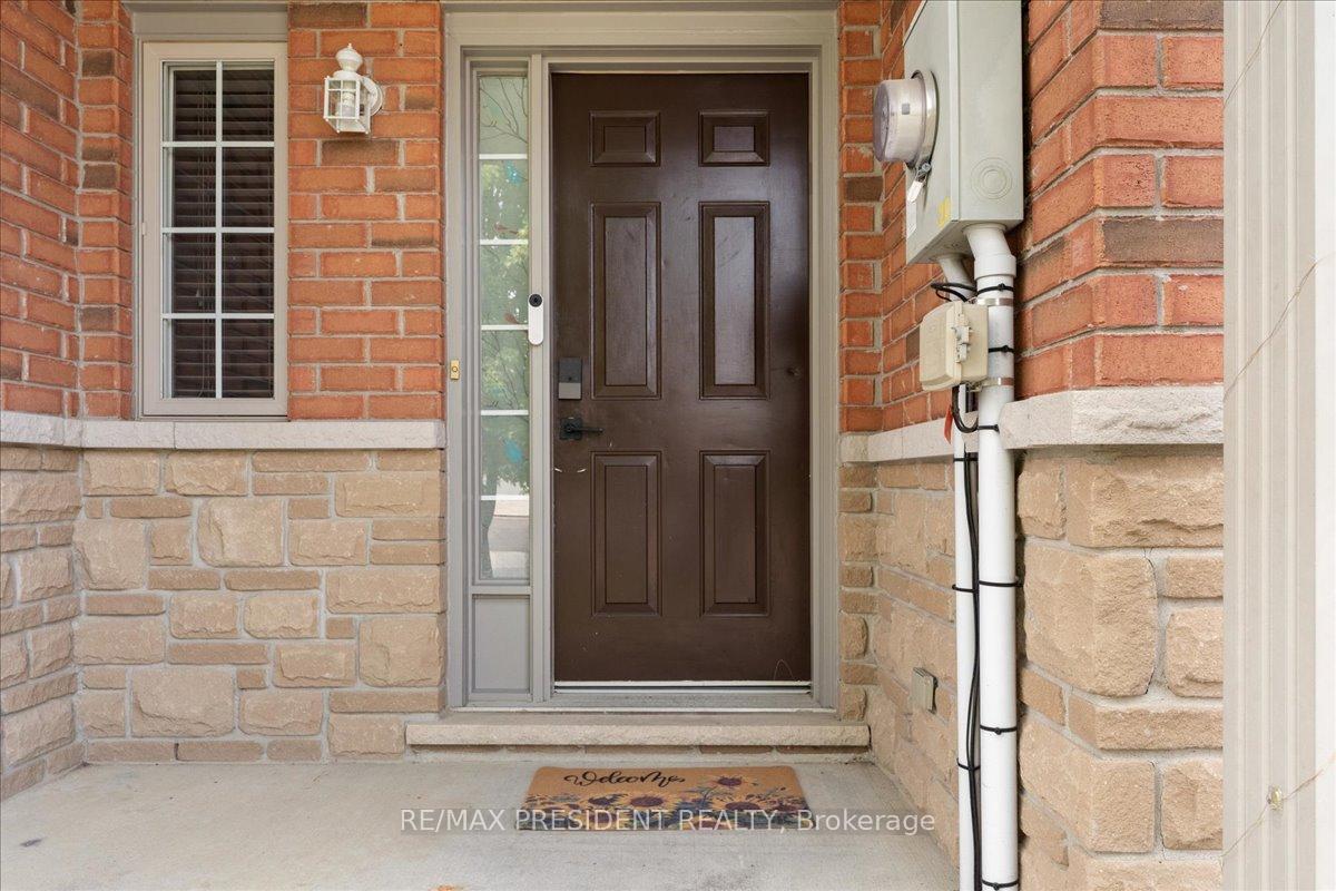 Photo 5 of 285 Southbrook Drive, Hamilton, Binbrook — HOMEH