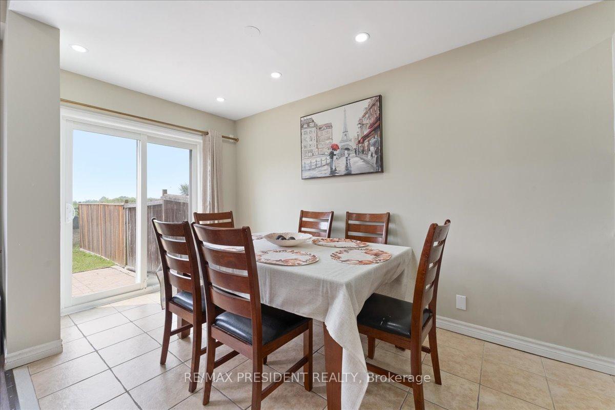Photo 15 of 285 Southbrook Drive, Hamilton, Binbrook — HOMEH