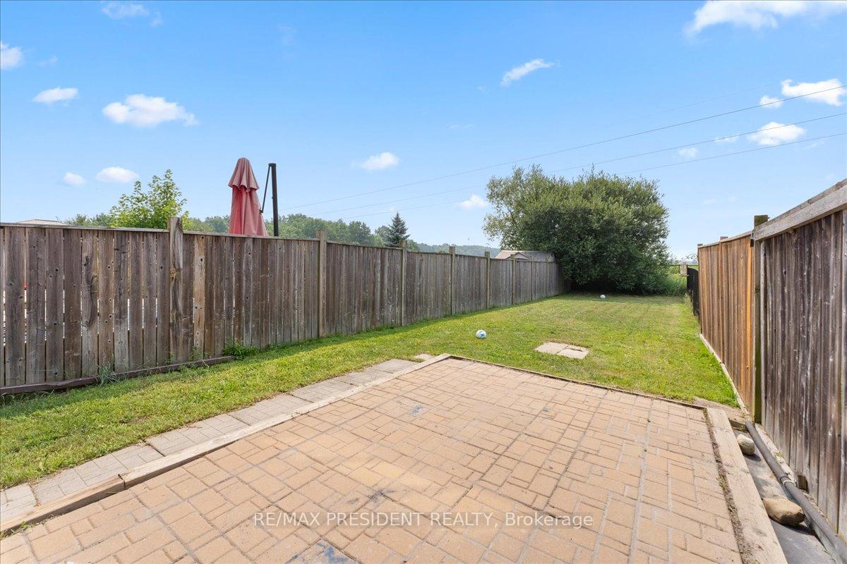 Photo 34 of 285 Southbrook Drive, Hamilton, Binbrook — HOMEH