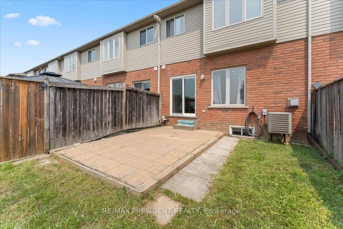 Photo 36 of 285 Southbrook Drive, Hamilton, Binbrook — HOMEH