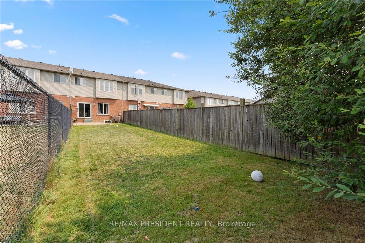 Photo 37 of 285 Southbrook Drive, Hamilton, Binbrook — HOMEH