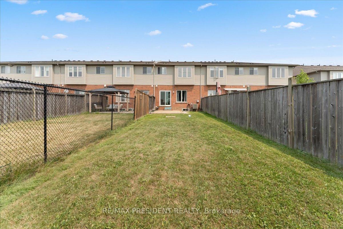 Photo 38 of 285 Southbrook Drive, Hamilton, Binbrook — HOMEH