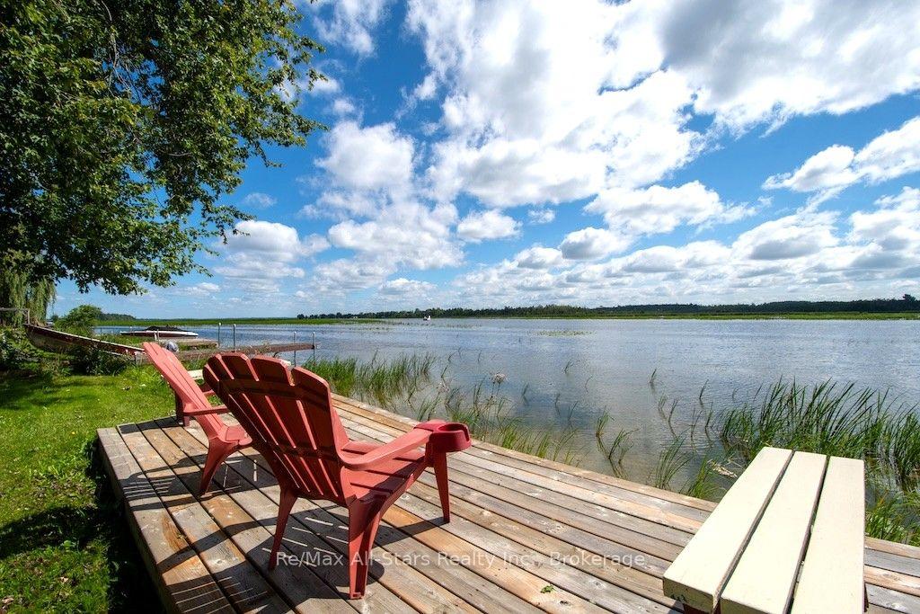Photo 10 of 35 Alpine Street, Kawartha Lakes, Lindsay — HOMEH