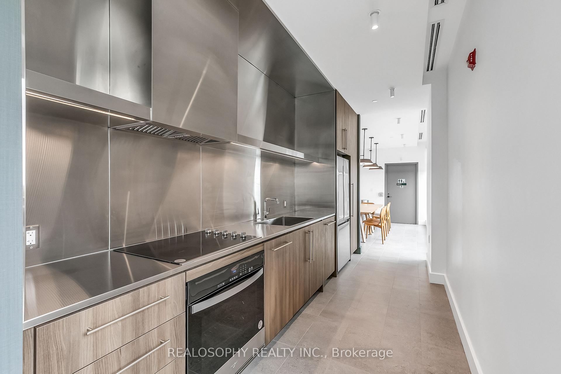 Photo 16 of Unit 504, 115 Larchmount Avenue, Toronto, South Riverdale — HOMEH