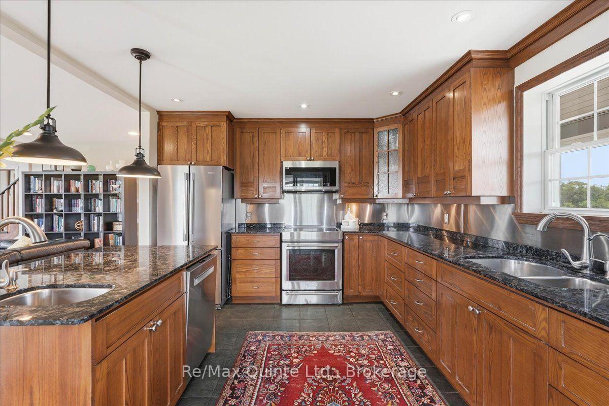 Photo 11 of 249 Carter Road, Prince Edward County, Hillier Ward — HOMEH