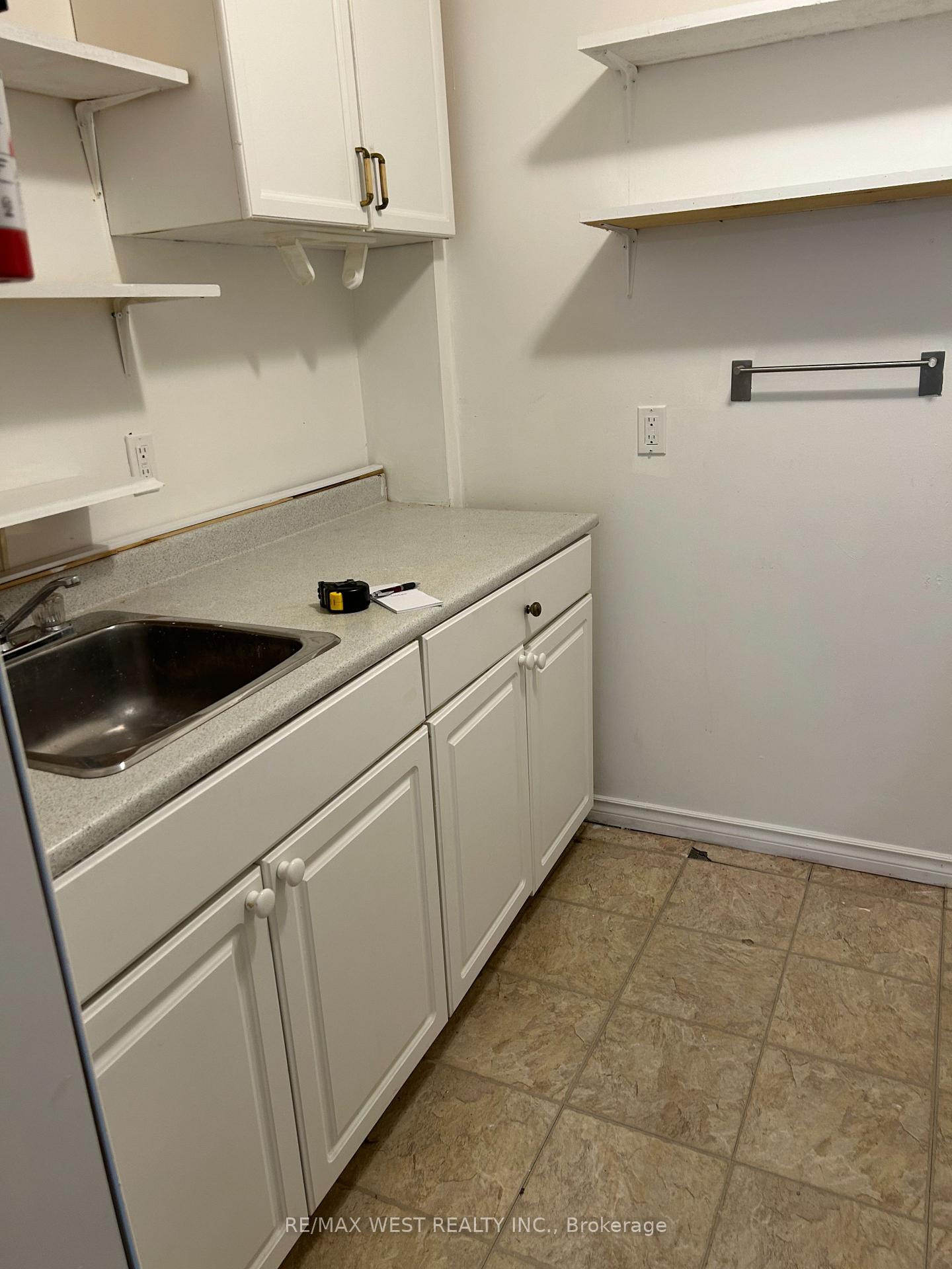 Photo 3 of Unit 7, 89 King Street, Kawartha Lakes, Woodville — HOMEH