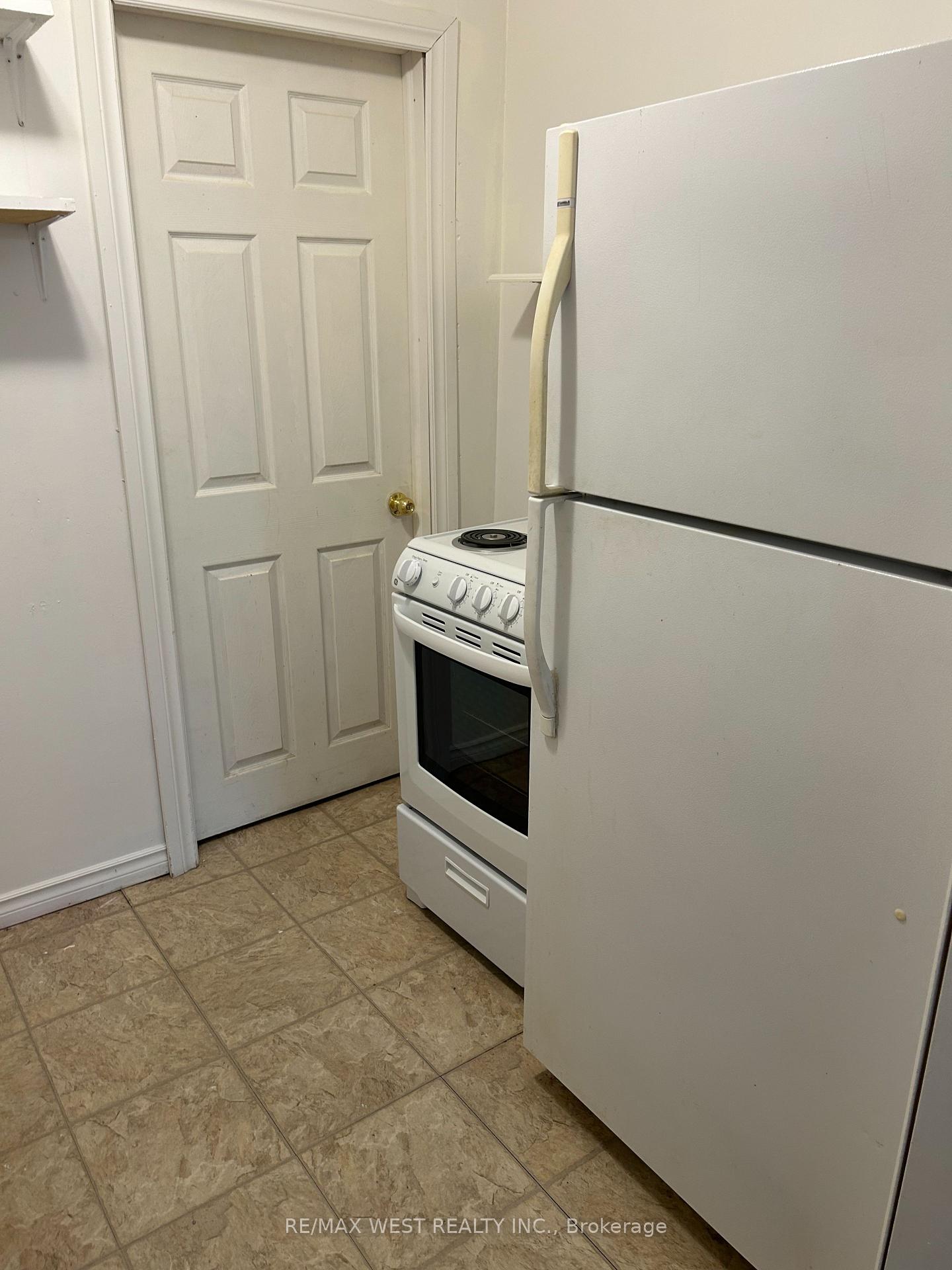 Photo 4 of Unit 7, 89 King Street, Kawartha Lakes, Woodville — HOMEH