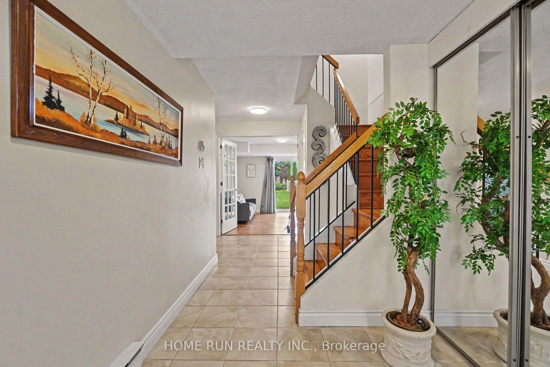 Photo 3 of 9D Castlebrook Lane, Ottawa, Centrepointe — HOMEH