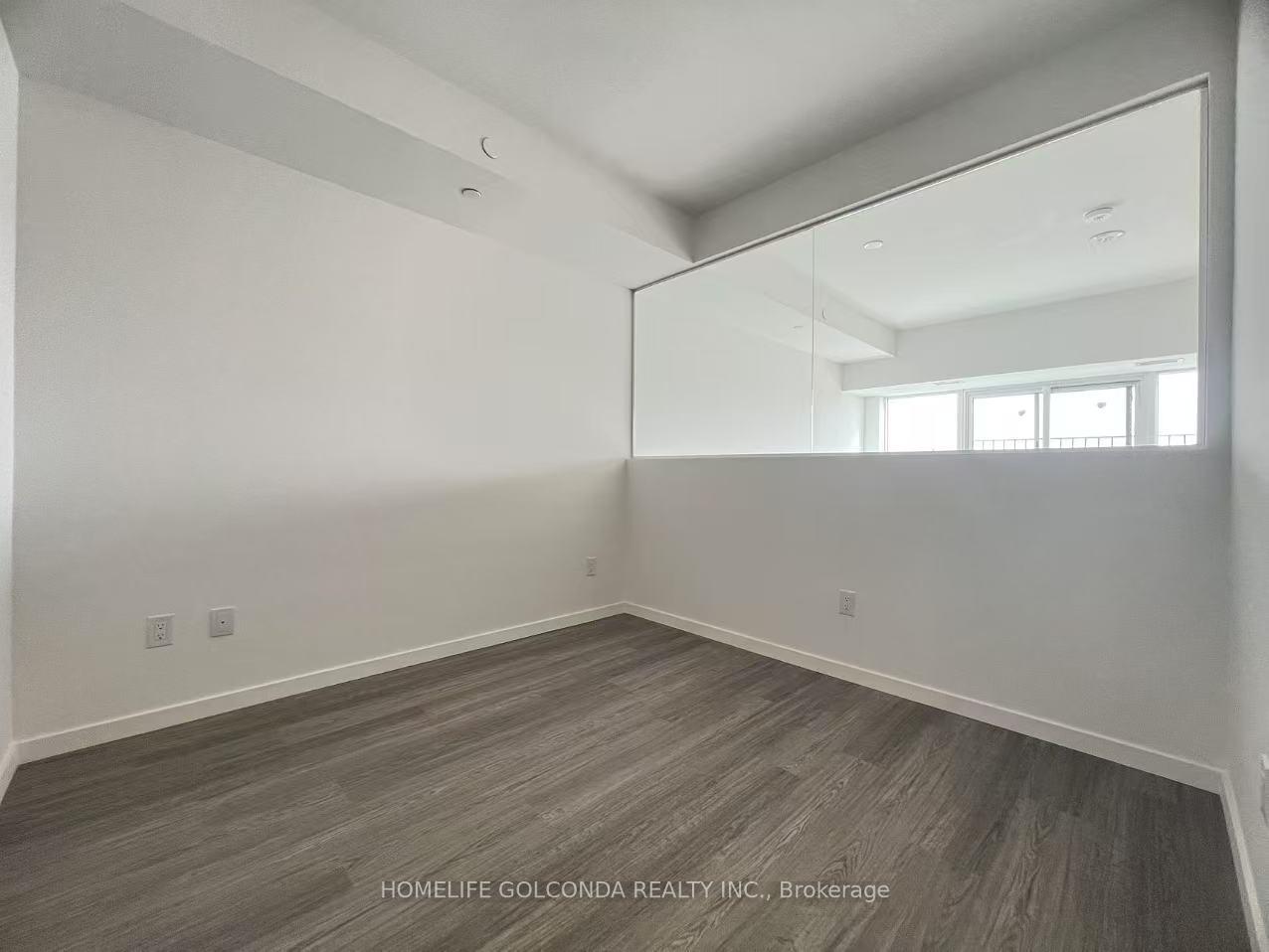 Photo 3 of Unit 423, 689 The Queensway, Etobicoke, Stonegate-Queensway — HOMEH