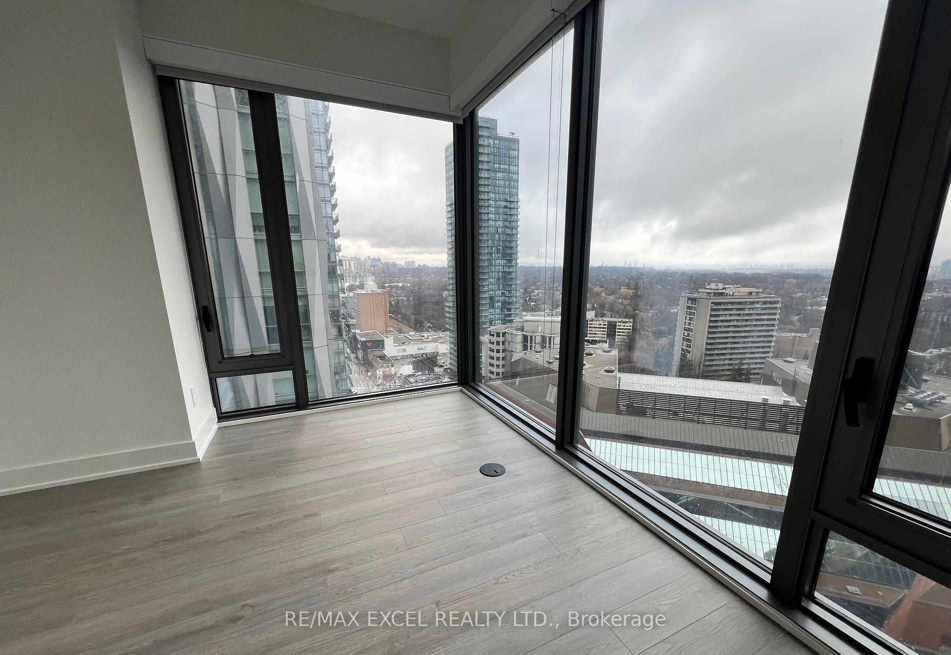 Photo 7 of Unit 1808, 8 Cumberland Street, Toronto, The Annex — HOMEH