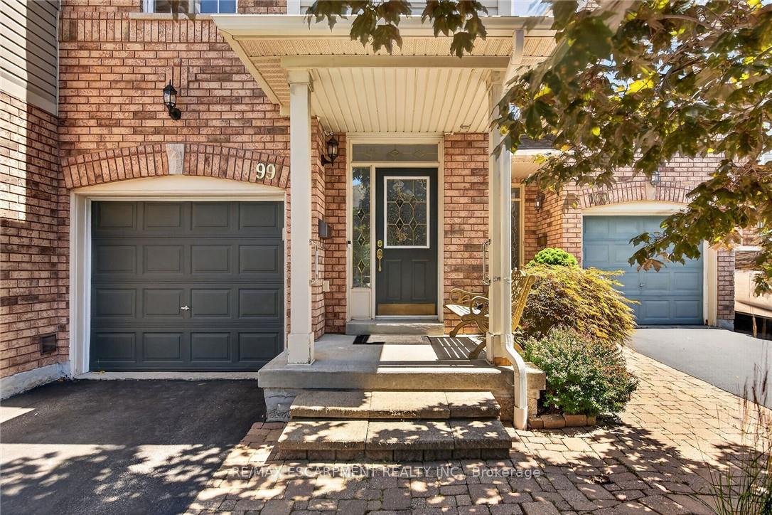 Photo 3 of Unit 99, 710 Spring Gardens Road, Burlington, Bayview — HOMEH