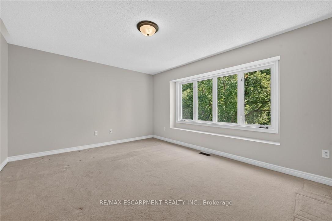 Photo 16 of Unit 99, 710 Spring Gardens Road, Burlington, Bayview — HOMEH