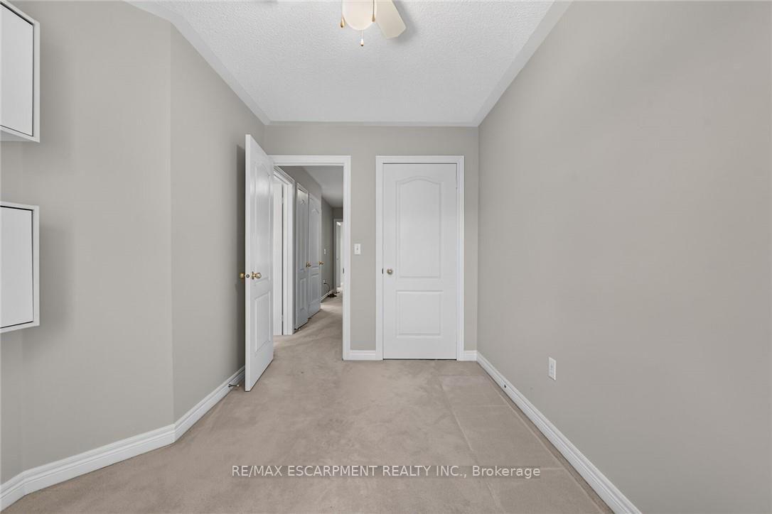 Photo 25 of Unit 99, 710 Spring Gardens Road, Burlington, Bayview — HOMEH