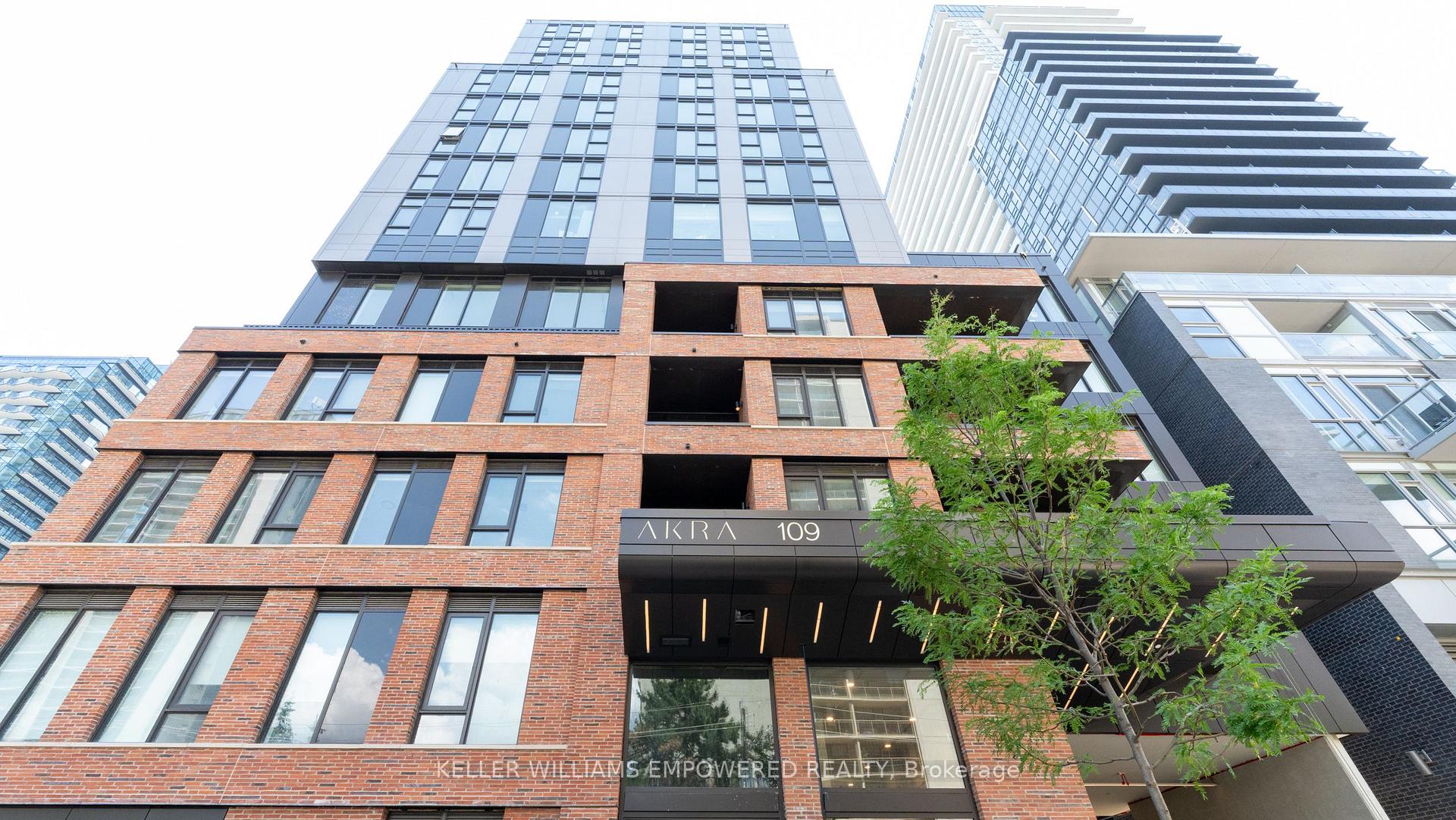 Front of Unit 1210, 109 Erskine Avenue