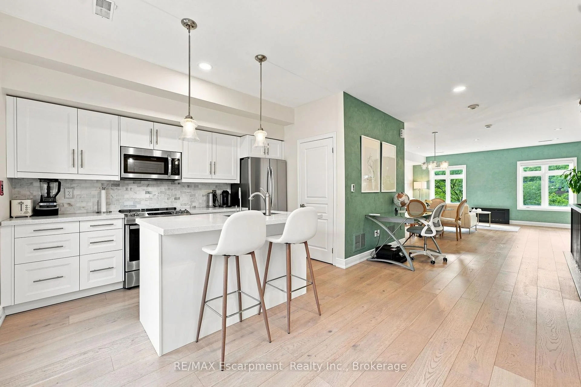 Photo 12 of Unit 34, 362 Plains Road E, Burlington, LaSalle — HOMEH
