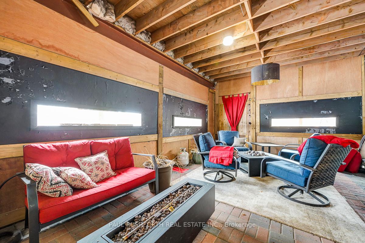 Photo 34 of 3968 Elphin Maberly Road, Frontenac, Frontenac North — HOMEH