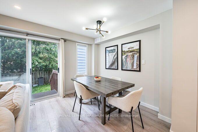 Photo 10 of 56 Potter Crescent, New Tecumseth, Tottenham — HOMEH