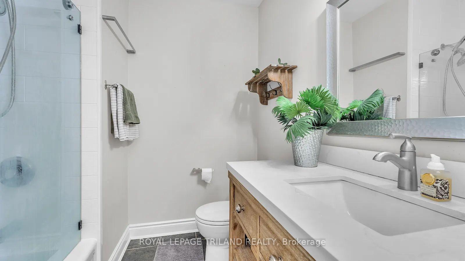 Photo 17 of Unit 9, 703 Windermere Road, London, North G — HOMEH